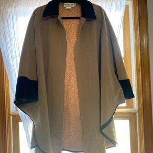 Vintage James Pringle Weavers of Inverness Cape